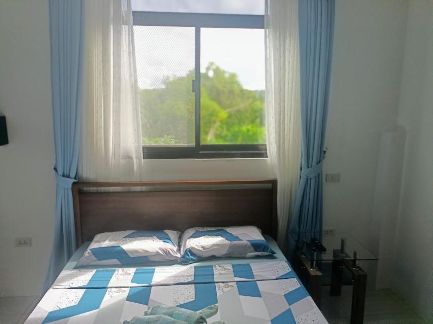 Alona Whitehouses Resort Panglao Exteriör bild